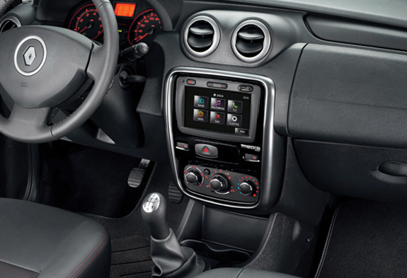 Renault Duster 2016 interior