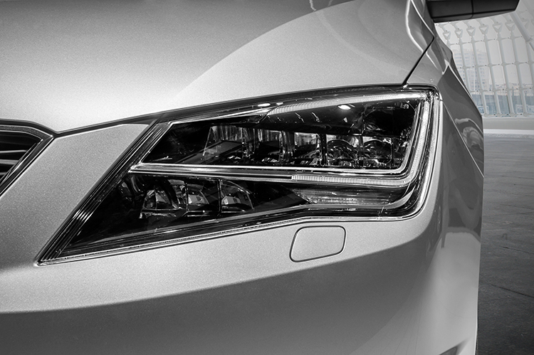 SEAT Toledo Advanced 2015 en México luces LED
