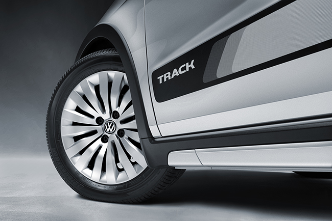 Volkswagen Gol Track 2016 rines
