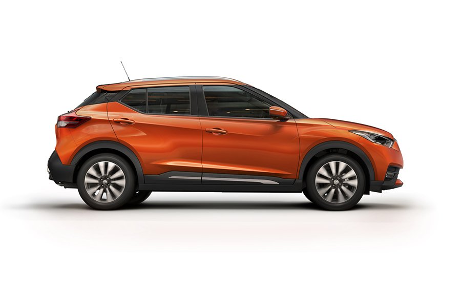 Nissan Kicks 2017 en México color naranja perfil derecho