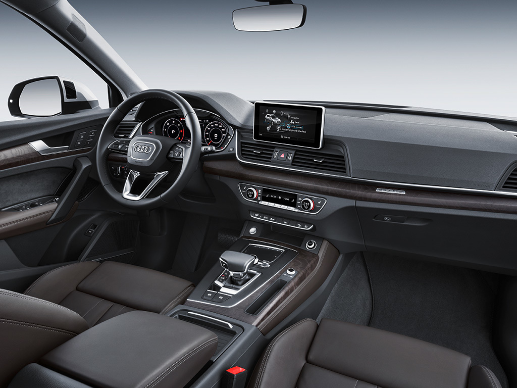 Audi Q5 2018 interior pantalla touch a color