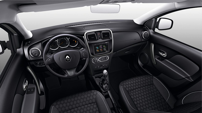 Renault Logan 2017 en México interiores pantalla touch