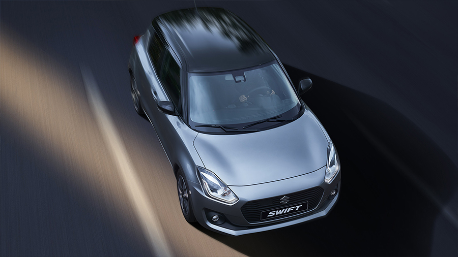 Suzuki Swift 2018 en México color gris y negro