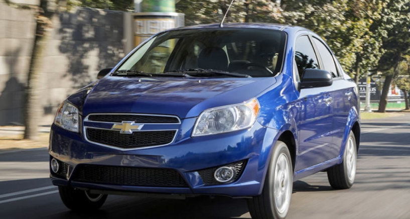 Chevrolet Aveo 2018 azul