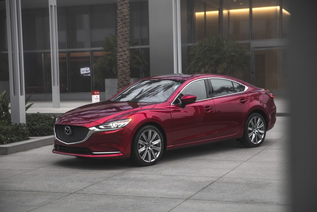Mazda 6 2019 lateral