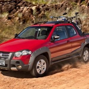 Fiat Strada Adventure Doble Cabina y Locker