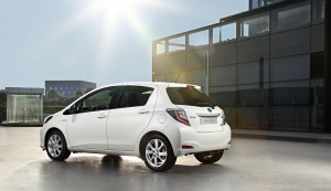 Toyota Yaris Hybrid 2012