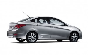 Dodge Attitude 2013 en México