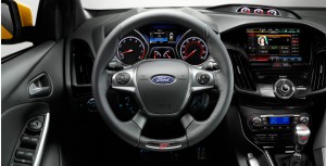 Ford Focus ST 2013 en México interior tablero instrumentos