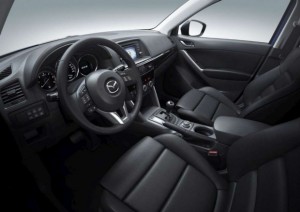 Nuevo Mazda CX-5 para México interior, volante, asientos