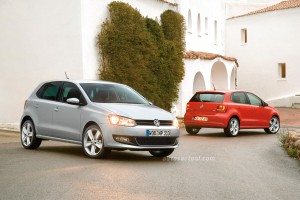 Nuevo Polo 2013 ya en México gris y rojo