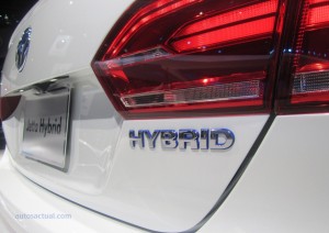 Jetta Híbrido 2013 hecho en México faros traseros