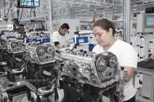 Planta Volkswagen Silao Guanajuato México, Armando motor