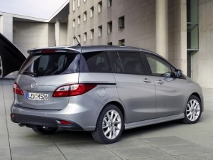 Mazda 5 renovado 2013