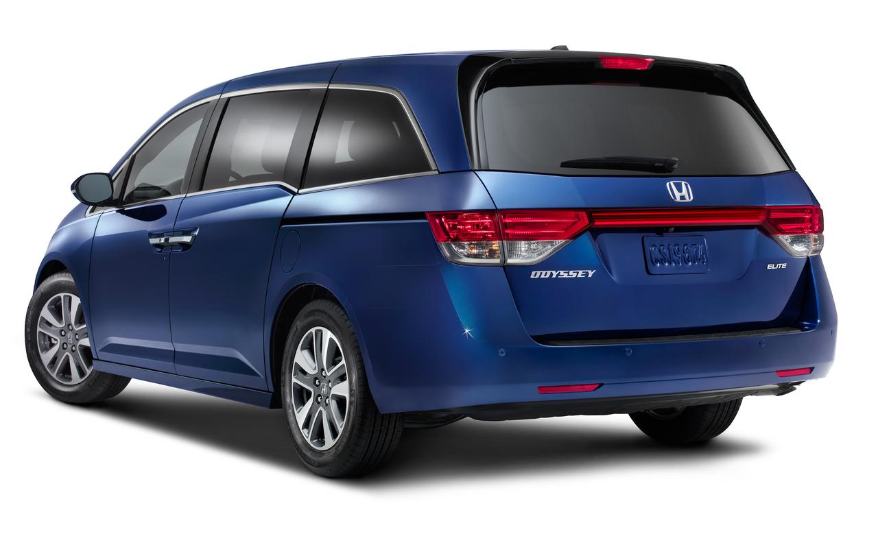 Honda Odyssey 2014 parte trasera