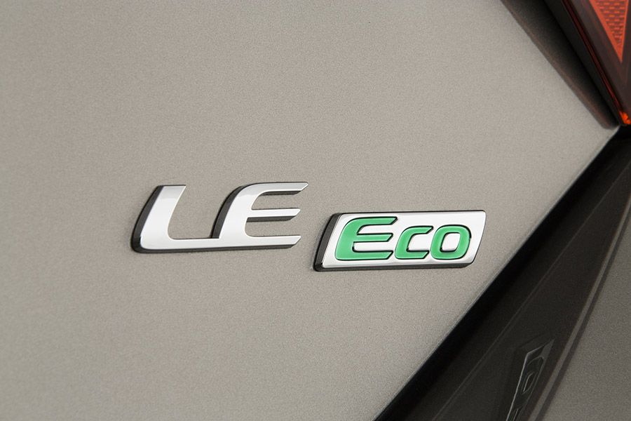 Nuevo Toyota Corolla 2014 LE Eco logo