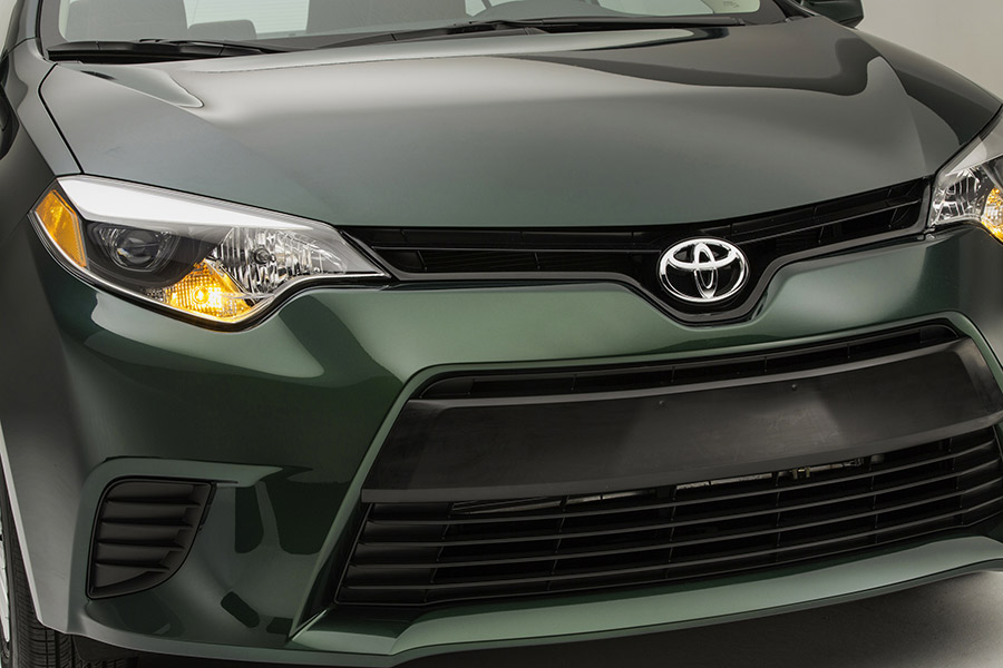 Nuevo Toyota Corolla 2014 faros LED Bi-Xenón