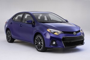 Nuevo Toyota Corolla 2014 color morado