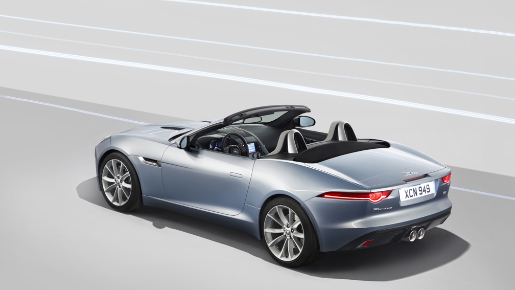 Jaguar F-TYPE 2014 en México de lado