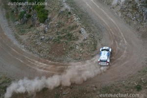 Volkswagen Polo R WRC en terracería rally Grecia