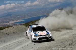 Volkswagen Polo R WRC en rally Grecia tierra
