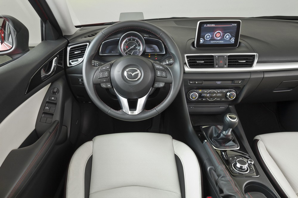 Mazda3 2014 Sedán interior