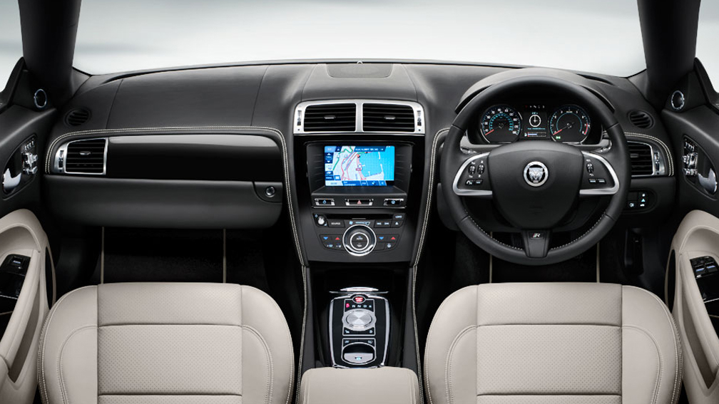 Jaguar XKR 2014 interior