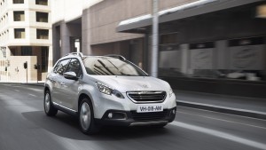 Peugeot 2008 2015 parte frontal