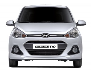 Hyundai Grand i10 Sedán 2015 para México color plata frente