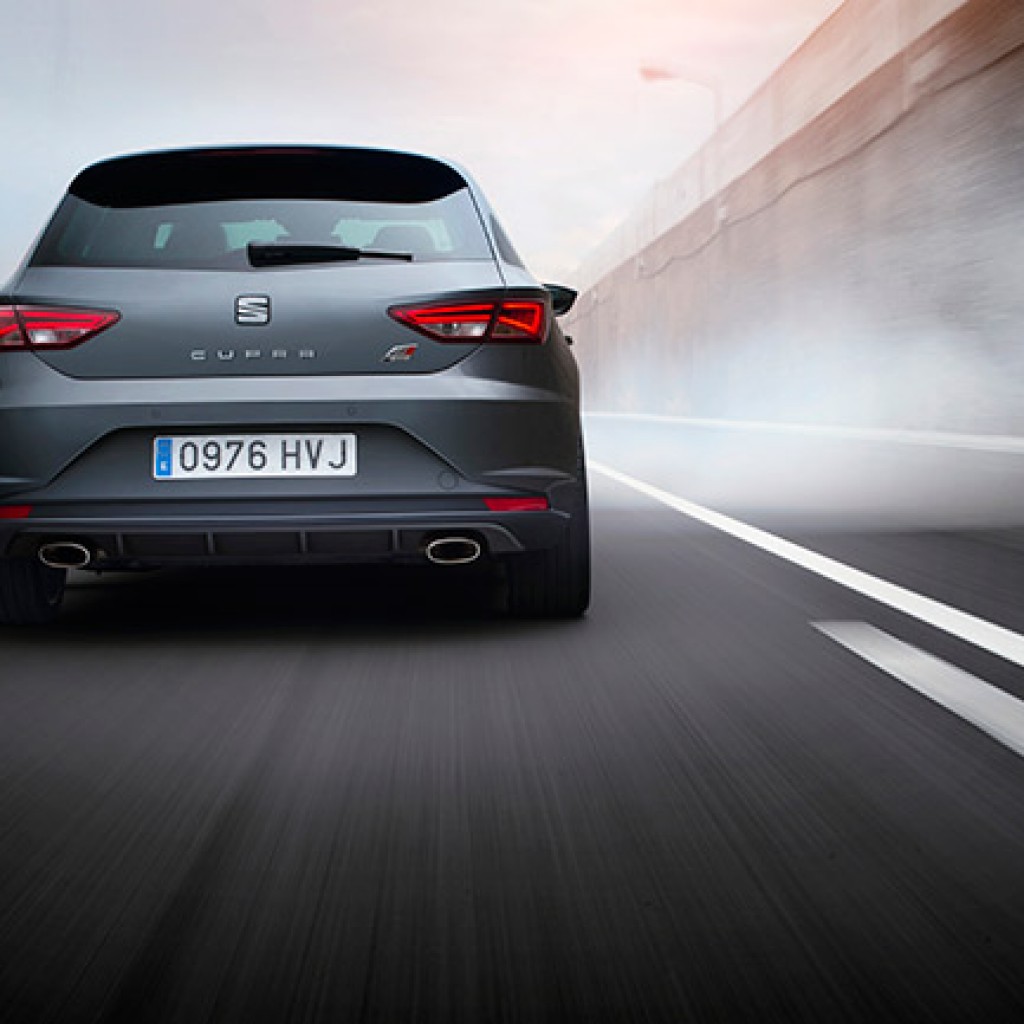 4 Deflectores De Viento Para Seat Leon Mk2 Cupra 5 Puertas (2005-2012) - Tintados Humo Oscuro, Ajuste En Canal - Mejoran Ventilación Y Estilo