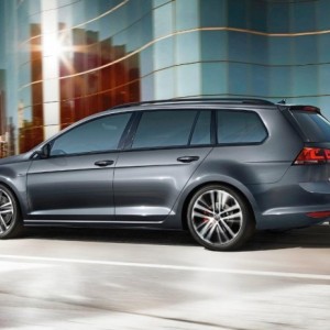 Volkswagen Golf GTD Variant 2015 parte trasera