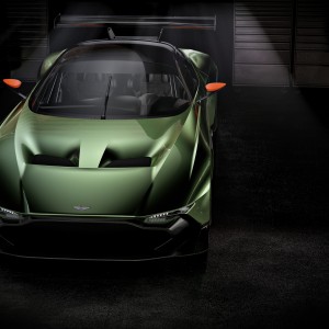 Aston Martin Vulcan frontal