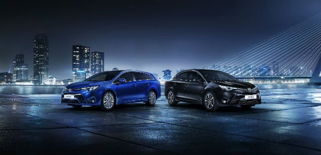 Toyota Avensis previo a Ginebra 2015