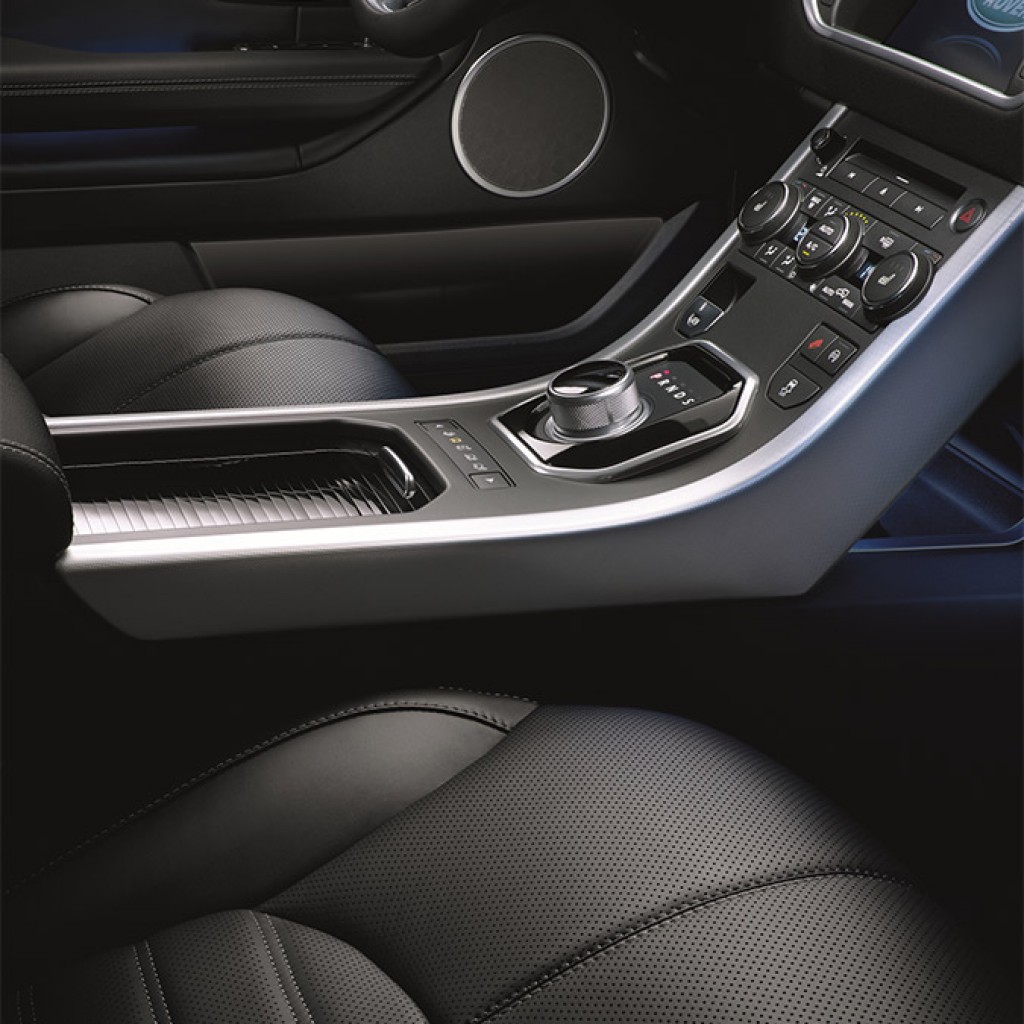 Range Rover Evoque 2016 consola interior