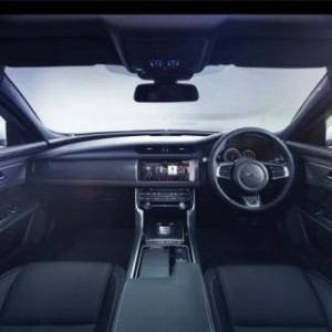 Jaguar XF 2016 interior