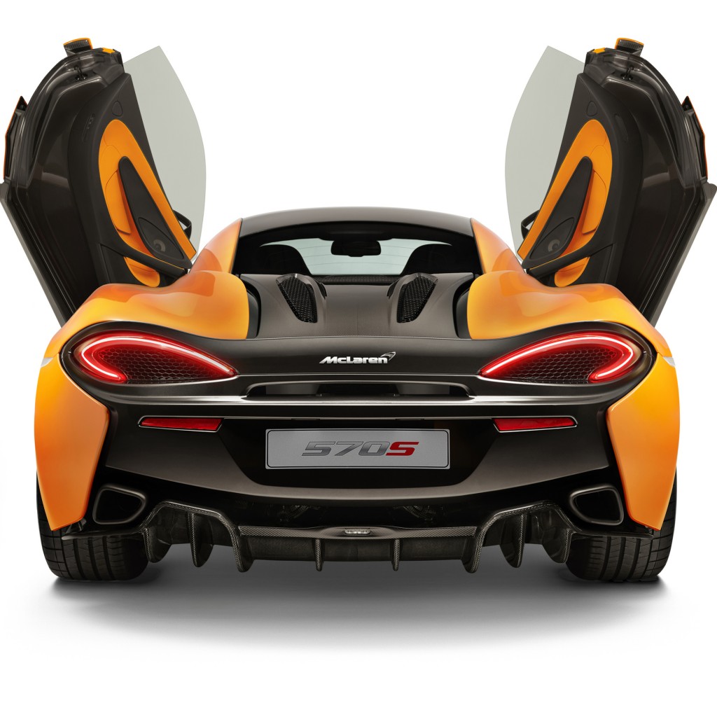 McLaren 570S parte trasera