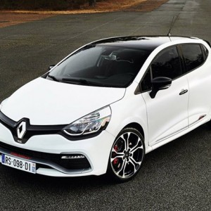 Renault Clio RS 220 Trophy color blanco