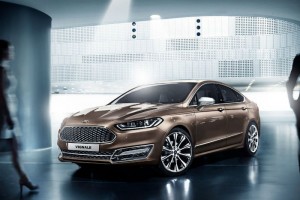 Ford Mondeo Vignale frente