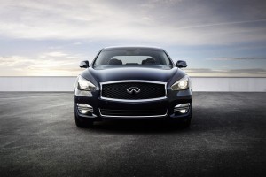 Infiniti Q70 2015 frontal