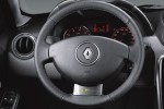 Renault Duster 2016 volante