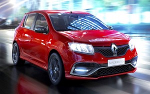 Renault Sandero RS 2016 color rojo