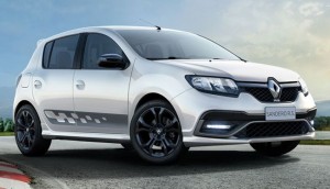 Renault Sandero RS 2016 frontal