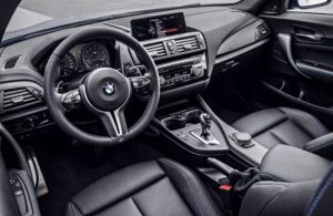 BMW M2 Coupé 2017 interior