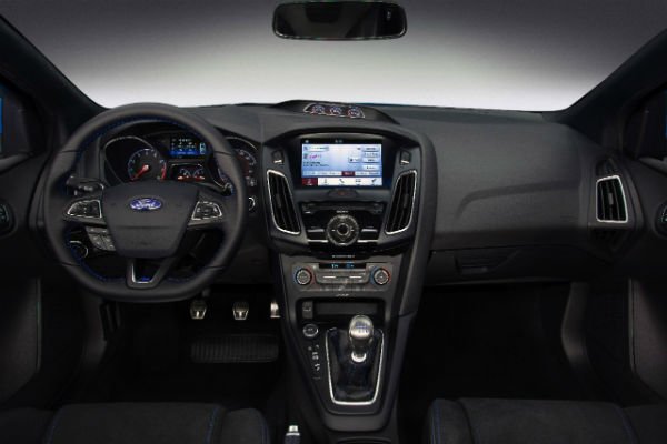 Ford Focus RS 2016 interior