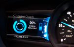 Ford Fusion híbrido 2017 tecnología que recicla energía del frenado