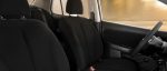 Nissan Tiida 2017 en México interior asientos delanteros