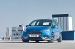 Ford Fiesta ST 2018 nuevo frente luces y parrilla deportiva