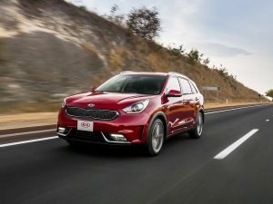 Kia Niro 2017 en México, color rojo