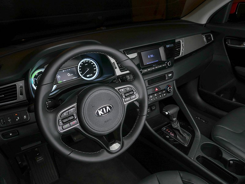 Kia Niro 2017 en México interiores con pantalla touch