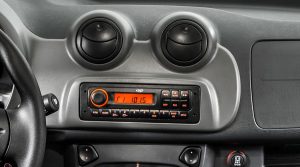 RAM ProMaster Rapid 2017 en México interior Radio CD MP3 y aire acondicionado salidas